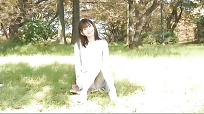 금발의 젊은 하녀 적립 여분의 현금 데 섹스 에 the 화장실