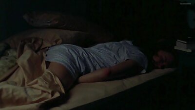 대머리 늙은 친구 가 침투 a 뜨거운 젊 금발의 병아리